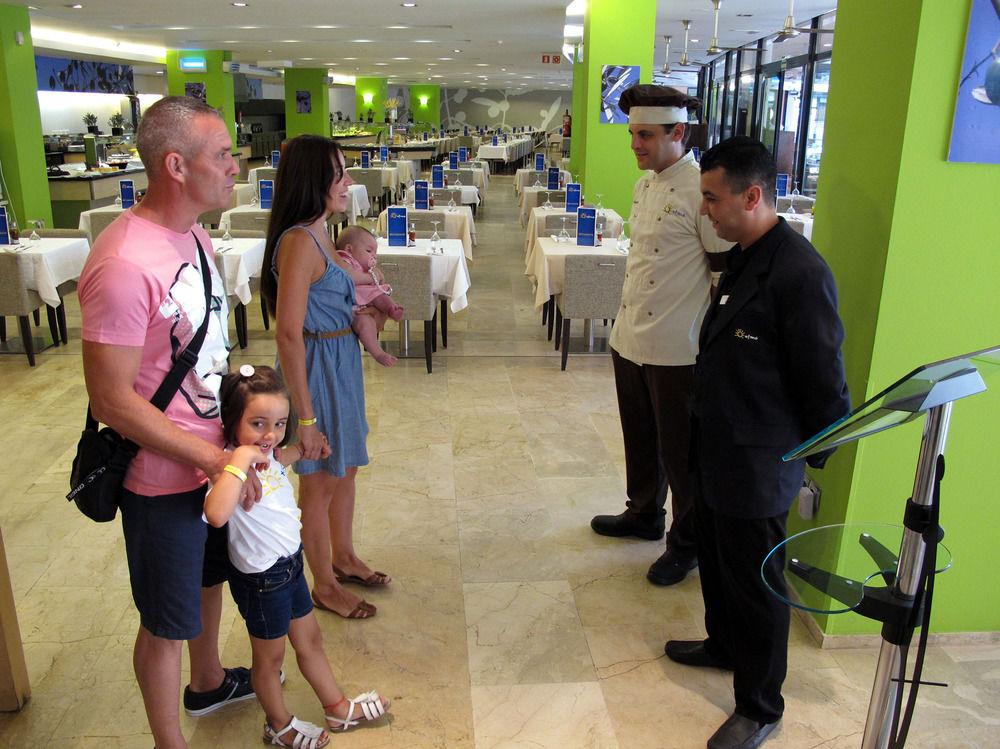 奥利威尔斯欧特斯酒店 El Perelló 外观 照片